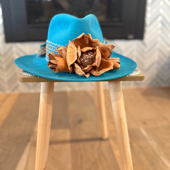 Custom Resistol Western Hat in Bold Turquoise Felt with Oversized Flower Band main image 6